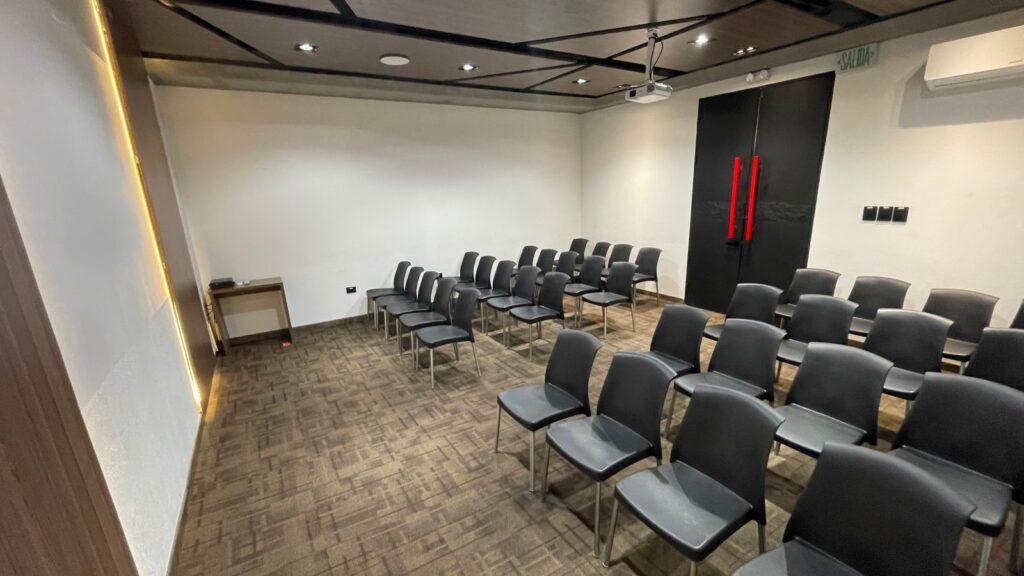Salon Teca 4