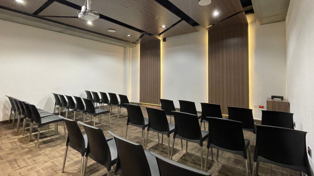 Salon Teca 6