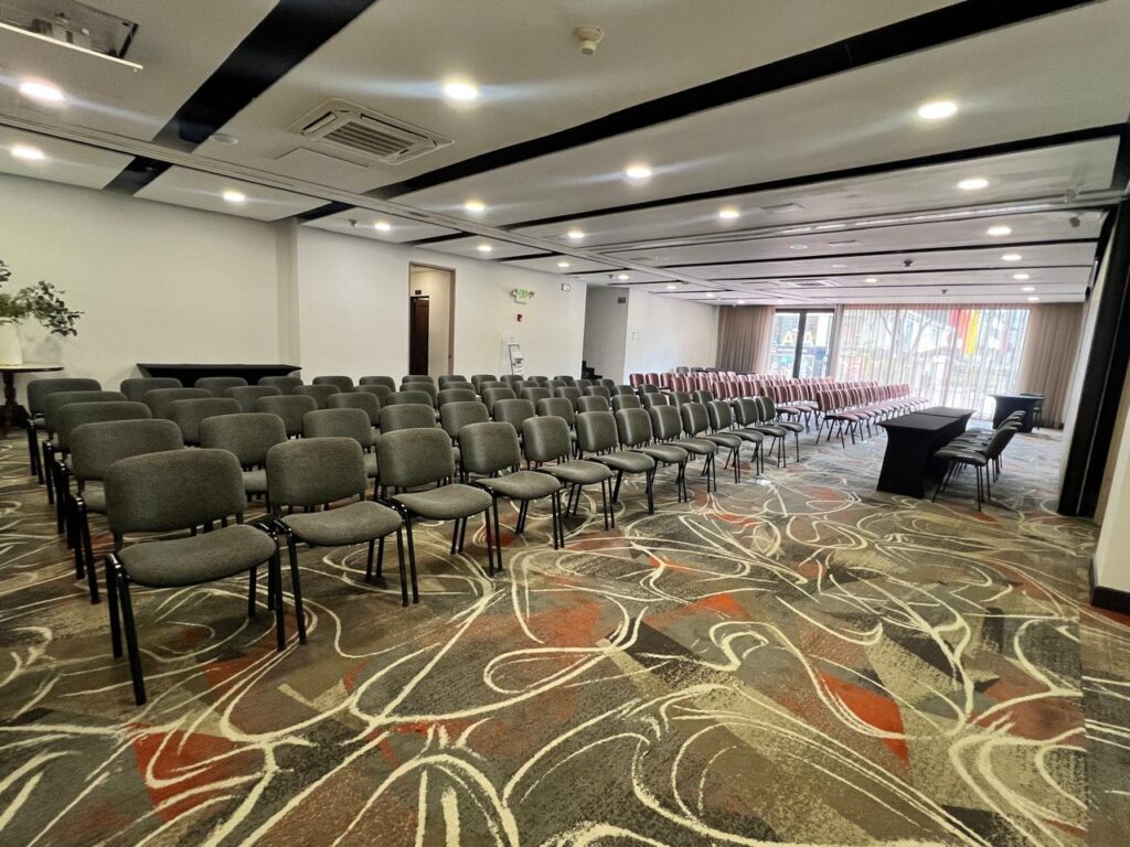 Auditorio-120-pax-2-1